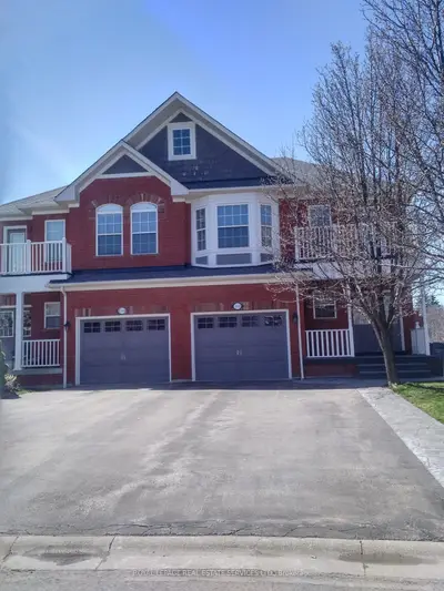 1192 Meadowgrove Court, Mississauga, On L5w 1j1