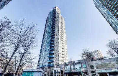 90 Absolute Avenue 2707, Mississauga, On L4z 0a3