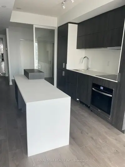 Condo Apartment in Burlington