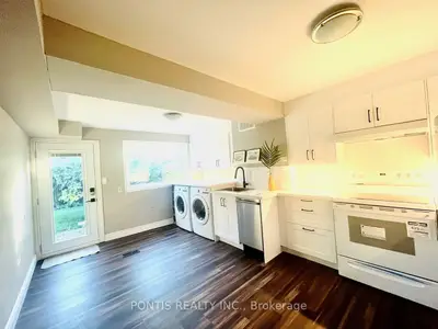 1274 Lorne Park Road (lower), Mississauga, On L5h 3b1
