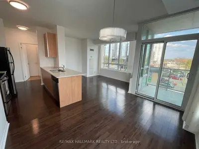 3391 Bloor Street W 318, Toronto W08, On M8x 1g3