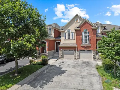 135 Tawny Crescent, Oakville, On L6l 6t4