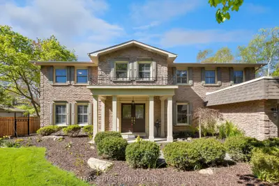 244 Colchester Drive, Oakville, On L6j 5s5