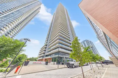 10 Park Lawn Road N 526, Toronto W06, On M8v 0h9