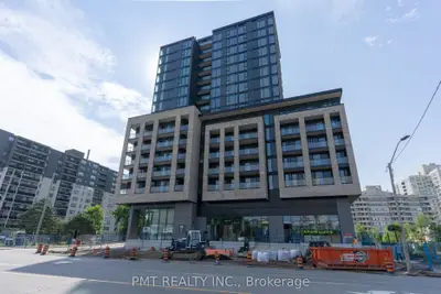 86 Dundas Street E 717, Mississauga, On L5a 1w4