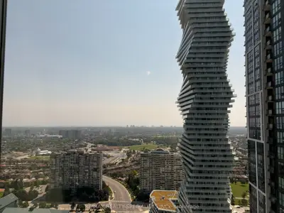 510 Curran Place 3509, Mississauga, On L5b 0j8