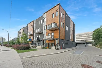 400 The East Mall Avenue 107, Toronto W08, On M9b 3z9