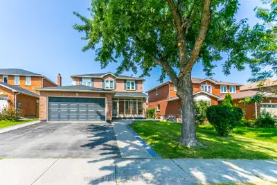 303 Hickory Circle, Oakville, On L6h 4v3