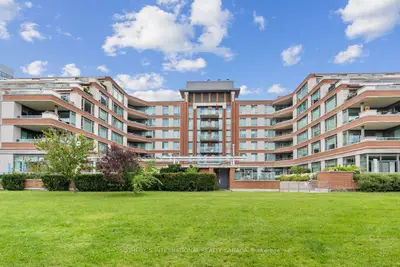 Condo Apartment in Mississauga