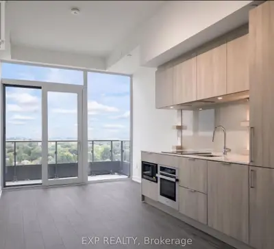 28 Ann Street 1506, Mississauga, On L5g 0e1