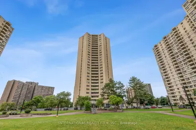330 Dixon Road 1403, Toronto W09, On M9r 1s9