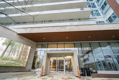 1830 Bloor Street W 1020, Toronto W02, On M6p 0a2