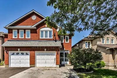 3943 Nightshade Lane, Mississauga, On L5n 7j4