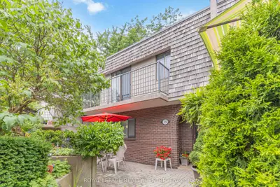 1330 Mississauga Valley Boulevard 18, Mississauga, On L5a 3t1