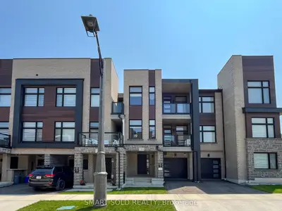 2462 Belt Lane, Oakville, On L6m 5l9