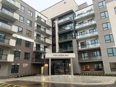 Condo Apartment in Milton