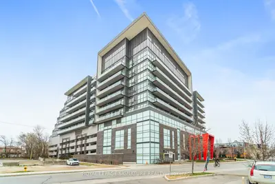 15 James Finlay Way 822, Toronto W05, On M3m 0b3