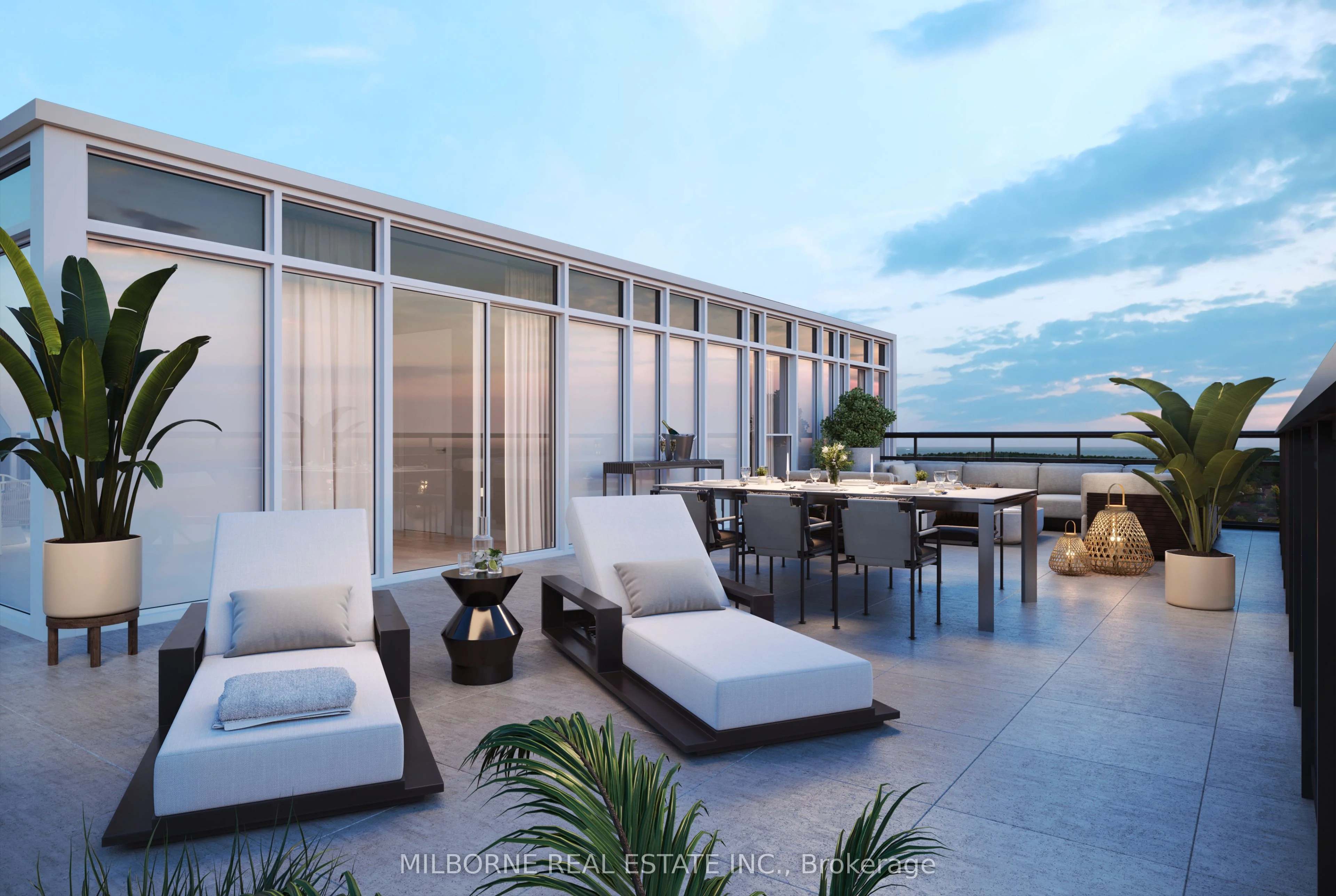 #517 875 The Queensway, Toronto W07, On, M8z 1n8