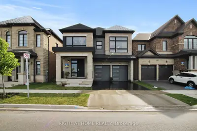 1332 Queens Plate Road, Oakville, On L6m 4g3