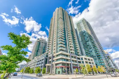 4055 Parkside Village Drive 2817, Mississauga, On L5b 0k8