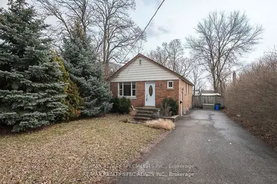 120 Prince Charles Drive, Oakville, On L6k 2c9
