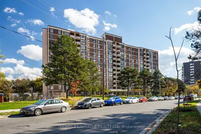 335 Driftwood Avenue 1209, Toronto W05, On M3n 2p3