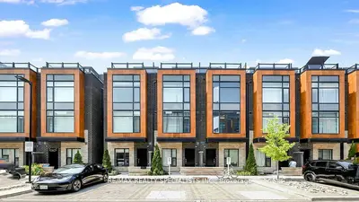 Condo Townhouse in Brampton
