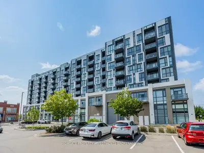 Condo Apartment in Oakville