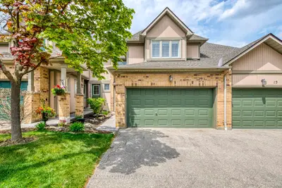 5658 Glen Erin Drive 20, Mississauga, On L5m 6c4