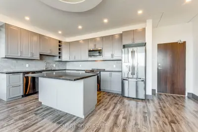 2301 Derry Road W 1010, Mississauga, On L5n 2r4