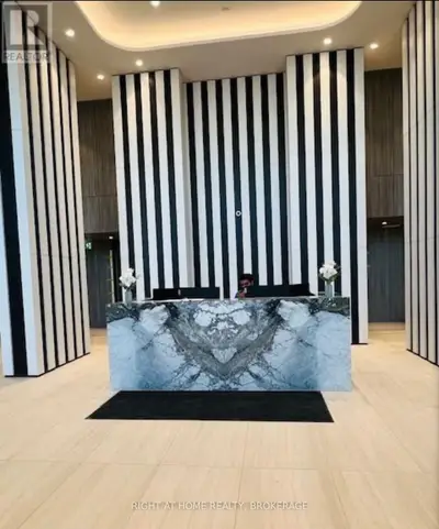220 Missinnihe Way S 506, Mississauga, On L5h 0a9