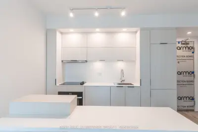 370 Martha Street 1109, Burlington, On L7r 0g9