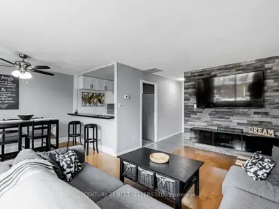 Condo Townhouse in Mississauga