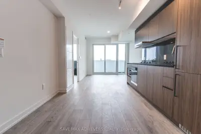 1100 Sheppard Avenue 902, Toronto W05, On M9l 2r7