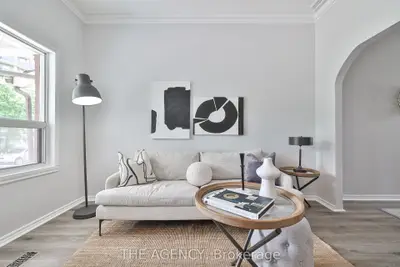 140 West Lodge Avenue, Toronto W01, On M6k 2t5