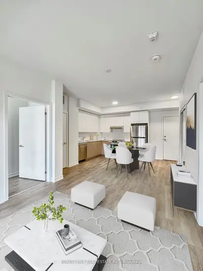 135 Canon Jackson Drive 305, Toronto W04, On M6m 0c4