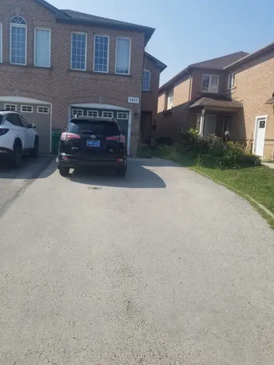 Lower Level in Mississauga