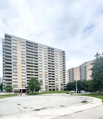 40 Panorama Court 306, Toronto W10, On M9v 4m1