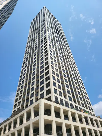 30 Elm Drive 1102, Mississauga, On L5b 1l9