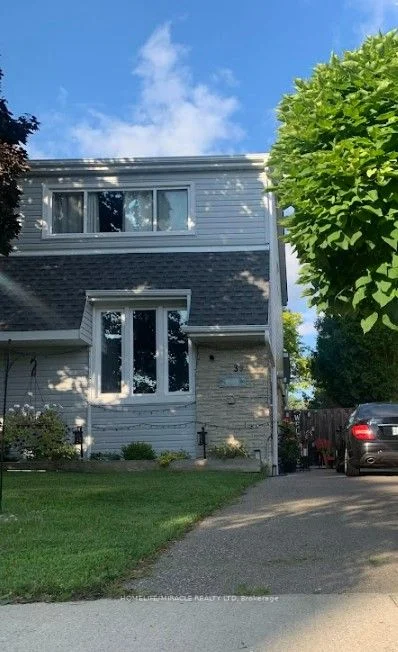 Semi-Detached in Mississauga