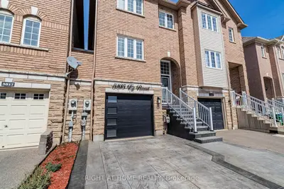 5815 Tiz Road, Mississauga, On L5r 0b6