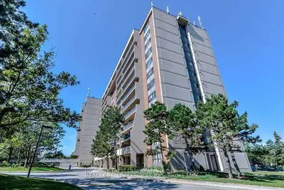 Condo Apartment in Mississauga