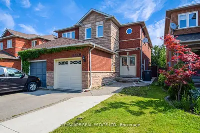6349 Amber Glen Drive, Mississauga, On L5n 7v8