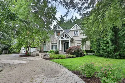 Detached in Oakville