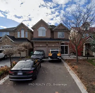 5952 Sidmouth Street, Mississauga, On L5v 2z4