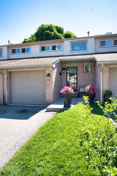 2700 Battleford Road 19, Mississauga, On L5n 2s7