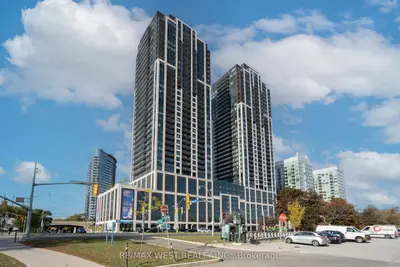 Condo Apartment in Toronto
