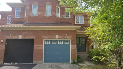 3953 Skyview Street, Mississauga, On L5m 8a2