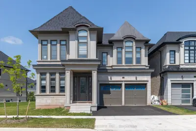 Detached in Oakville