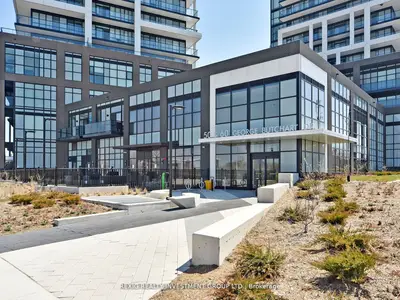 50 George Butchart Drive 520, Toronto W05, On M3k 0c9